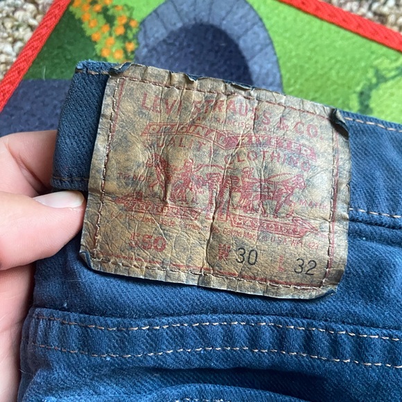 80s VINTAGE LEVI JEANS (30w by 32L) - Picture 2 of 3